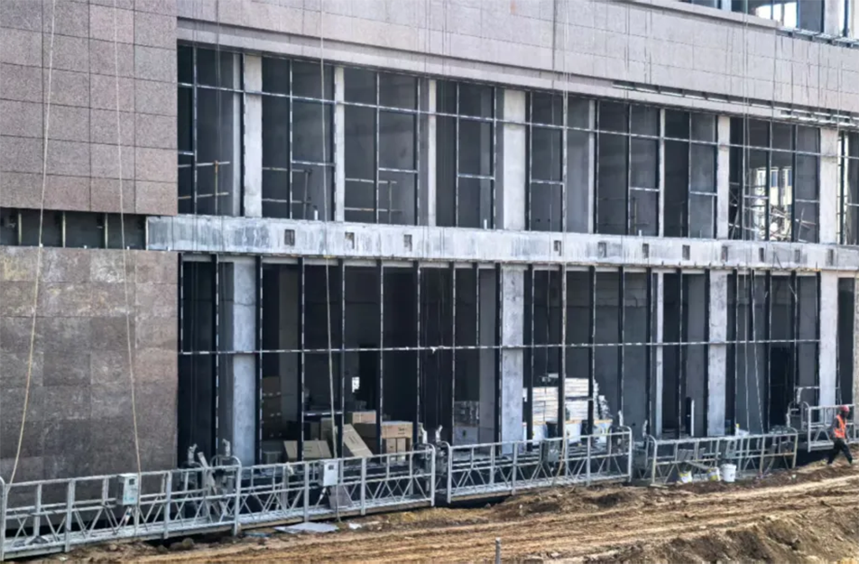 南昌市政建設(shè)集團有限公司緊急開展強對流天氣專項安全檢查，全面排查設(shè)備加固、用電安全、排水防澇及應(yīng)急物資，筑牢極端天氣施工安全防線