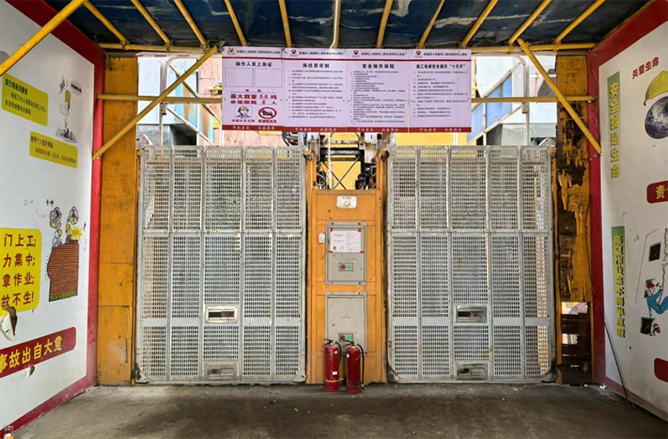 南昌市政建設(shè)集團有限公司緊急開展強對流天氣專項安全檢查，全面排查設(shè)備加固、用電安全、排水防澇及應(yīng)急物資，筑牢極端天氣施工安全防線
